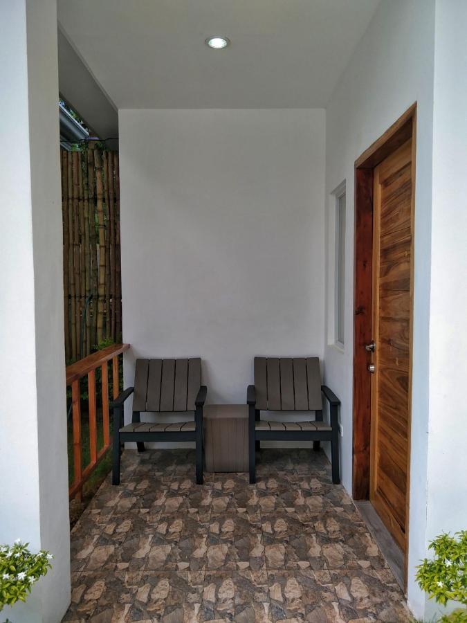 Tequila Cove Bed and Breakfast Panglao Exteriör bild