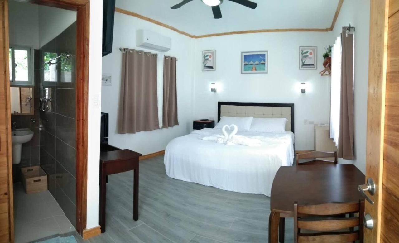 Tequila Cove Bed and Breakfast Panglao Exteriör bild